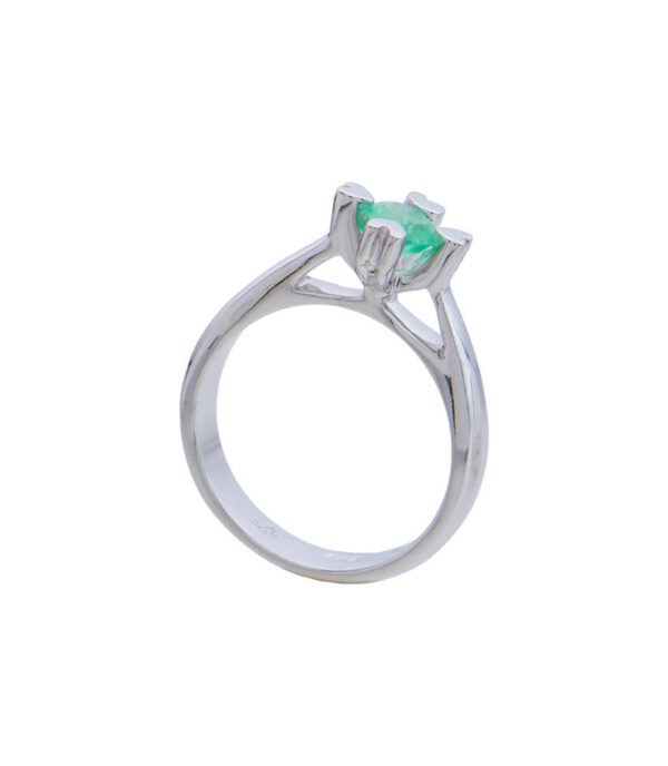 genuine-emerald-stone-sterling-silver-ring