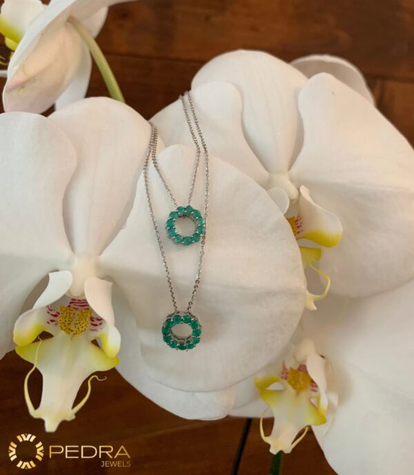 emerald-necklace-circle-life-handcrafted-jewelry-artisan-crafted-precious-gemstone